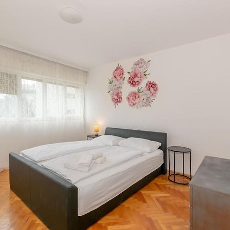 Apartment Omiska スプリト エクステリア 写真