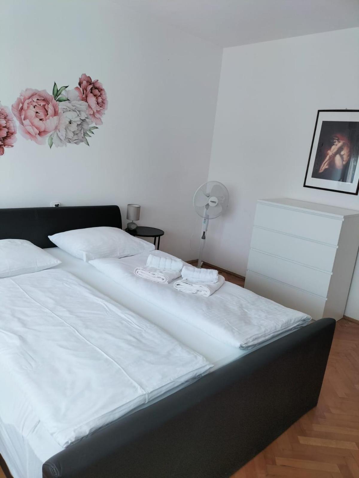 Apartment Omiska スプリト エクステリア 写真