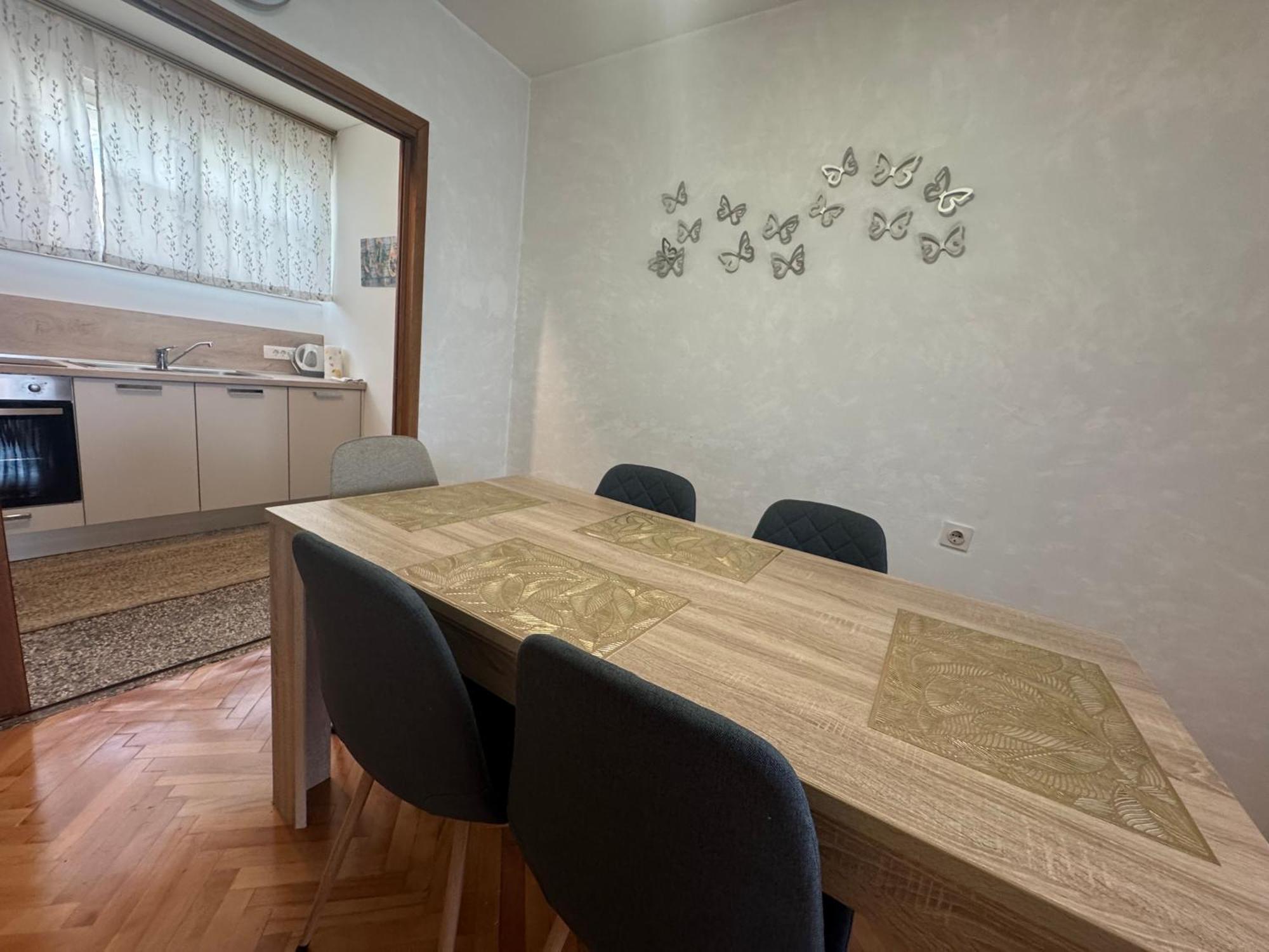 Apartment Omiska スプリト エクステリア 写真